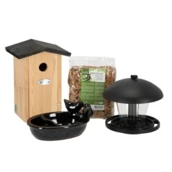 ESSCHERT DESIGN Complete Bird Package - Birdhouse And Bird Food - Garden Accessories